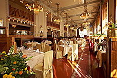Francouzská restaurace Art Nouveau