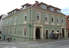 INFOCENTRUM Hluboká nad Vltavou INFOCENTRUM Hluboká nad Vltavou